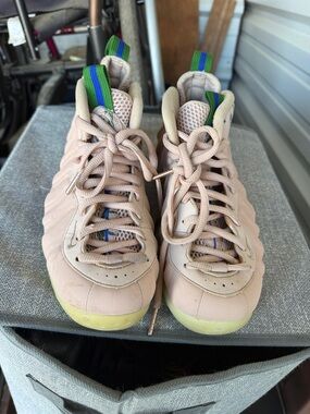 Nike Kids Pink Athletic Sneakers with Green and Blue Pull Tabs